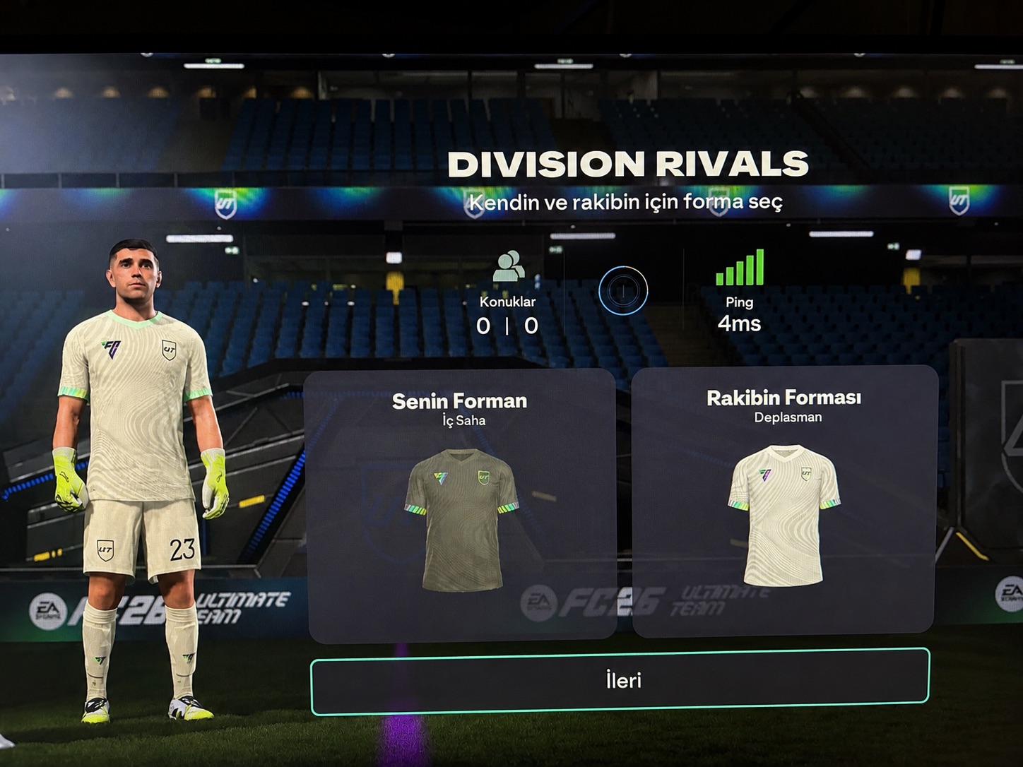 FC 26 Division Rivals ekranında 4 ms ping